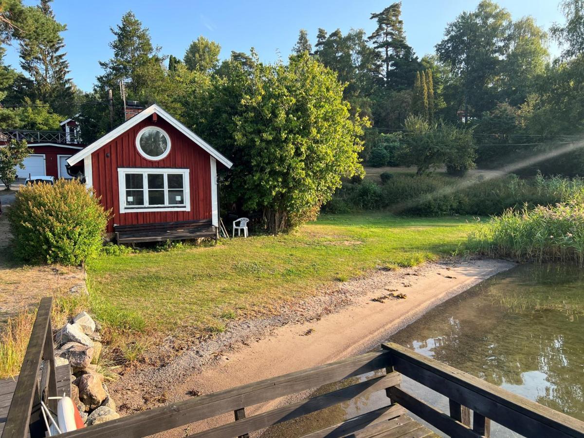 Exclusive Guesthouse With Stunning Seaview! Värmdö Exterior foto